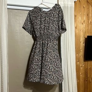 SHEIN Dress XL fits like Large